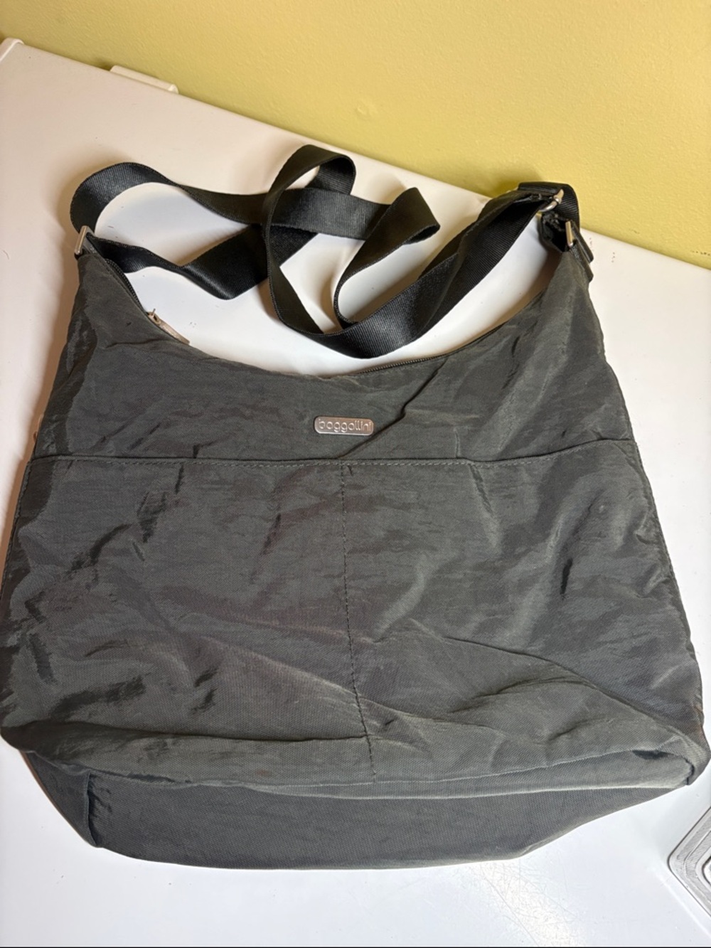 Baggallini Gray Nylon Travel Crossbody